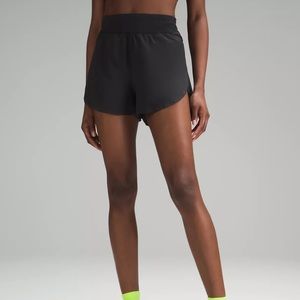 Fast and Free Reflective High-Rise Classic-Fit Short 3"